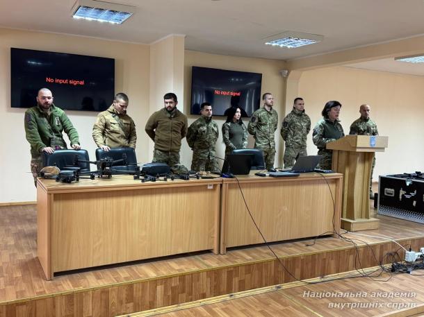Практика, яка працює: курсанти НАВС навчаються разом із бійцями «Люті»