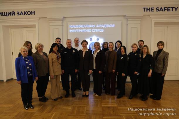 Психологічна стійкість сектору безпеки: у НАВС відбувся міжвідомчий форум і підписано меморандум про співпрацю