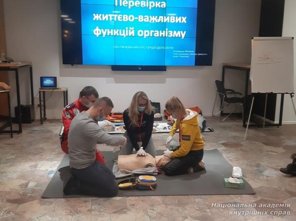 Навчально-тренувальне відділення домедичної підготовки: гідна відповідь викликам сьогодення