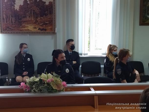 Неповнолітній у кримінальному провадженні: основний міф і складнощі, помилки в стратегії спілкування