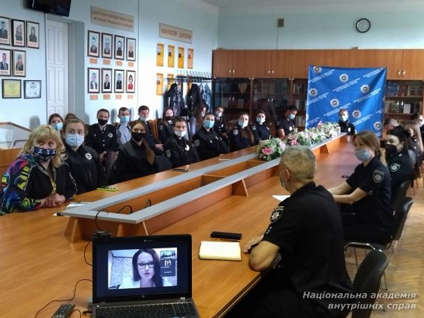 Неповнолітній у кримінальному провадженні: основний міф і складнощі, помилки в стратегії спілкування