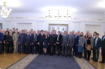 Круглий стіл «Роль інституту викривачів у запобіганні та протидії корупції» Фото