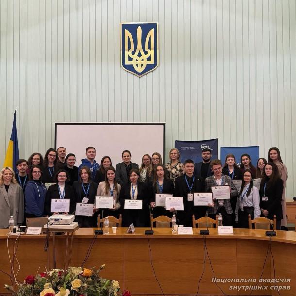 Представники юридичних клінік академії взяли участь у змаганнях із міжнародного гуманітарного права