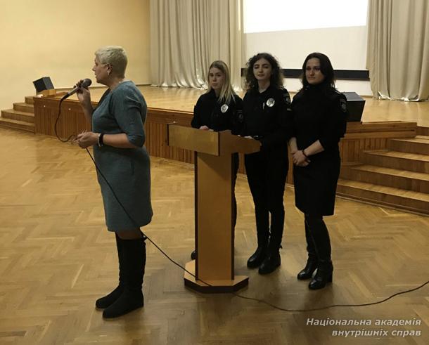 Запобігання булінгу: просвітницька робота серед школярів у формі тренінгу
