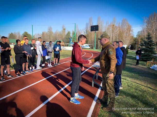 Змагання з легкої атлетики в НАВС: визначили найспритніших і найвитриваліших 