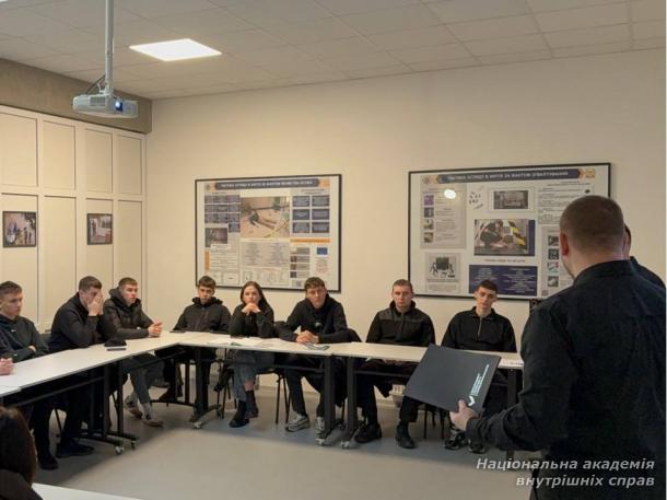 «Контрольована поставка»: в академії відпрацювали багатокомпонентну симуляцію з протидії наркозлочинності