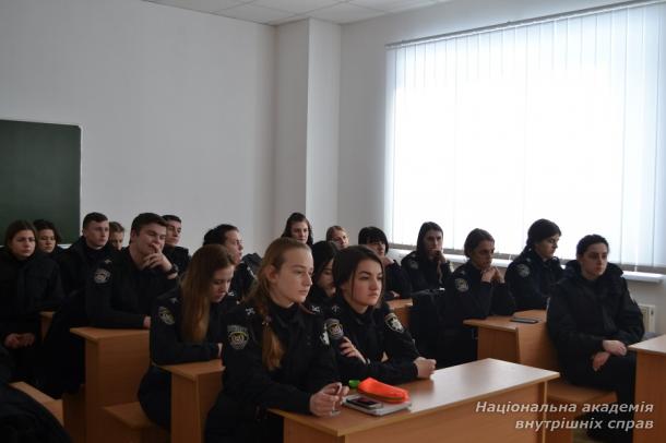 Судові дебати. Захисна промова адвоката: підготовка та методика її проголошення