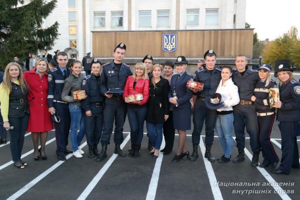 «Караоке на плацу»