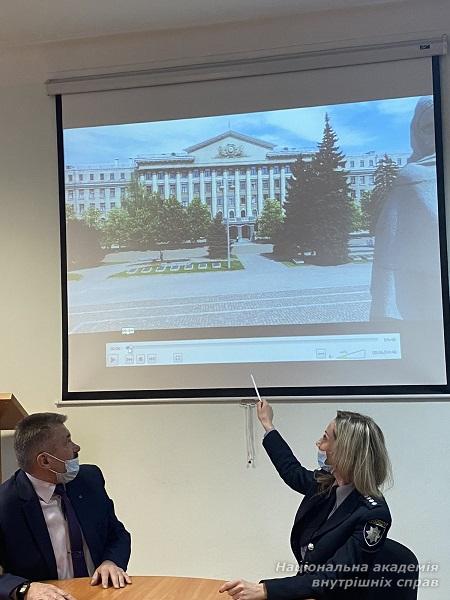 Профорієнтаційна робота в Zoom з учнями загальноосвітніх закладів міста Києва