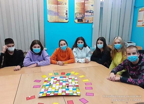 «Крок за кроком»: профілактика шкідливих звичок