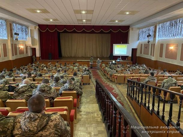 Науково-практична конференція кафедри військової підготовки НАВС