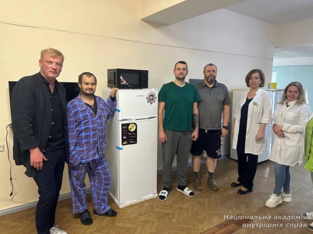 ВОЛОНТЕРСЬКА ДІЯЛЬНІСТЬ: НА ШЛЯХУ ДО ПЕРЕМОГИ