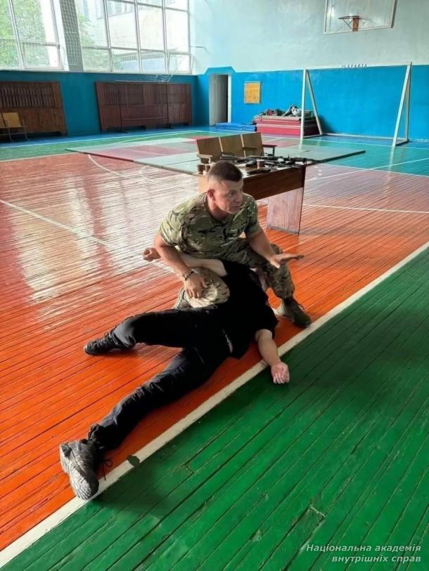 Спорт для наших захисників: у НАВС тривають  тренування для військових