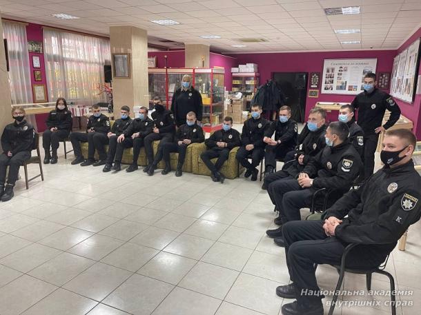 Кураторська година: курсанти ННІ № 3 НАВС відвідали музей-студію «Сила патріотизму» 