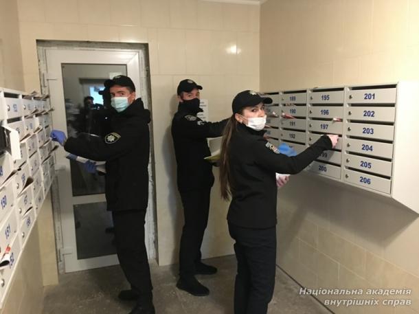Волонтери НАВС забезпечили дієву комунікацію з киянами, які потребують допомоги 