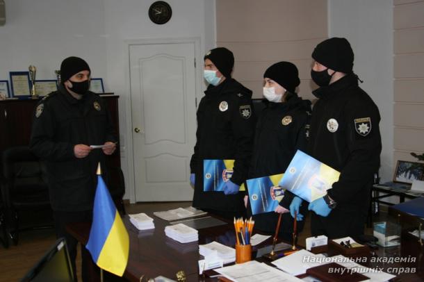 Волонтери НАВС забезпечили дієву комунікацію з киянами, які потребують допомоги 