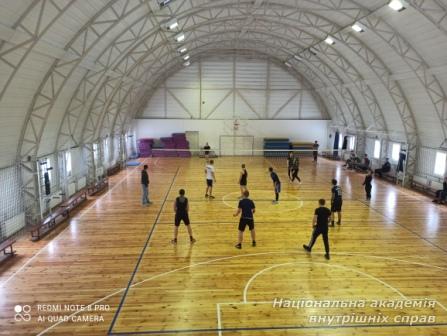 Змагання з волейболу в ННІ № 1 НАВС