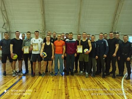 Змагання з волейболу в ННІ № 1 НАВС
