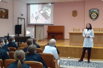 Тематична бесіда про шкідливий вплив наркотиків Фото