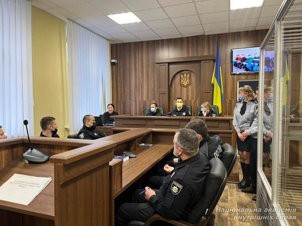 Взаємодія слідчого й адвоката під час досудового розслідування: бінарне заняття