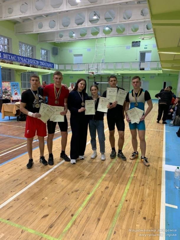 Спортсмени академії – чемпіони та призери відкритого Кубку федерації гирьового спорту України