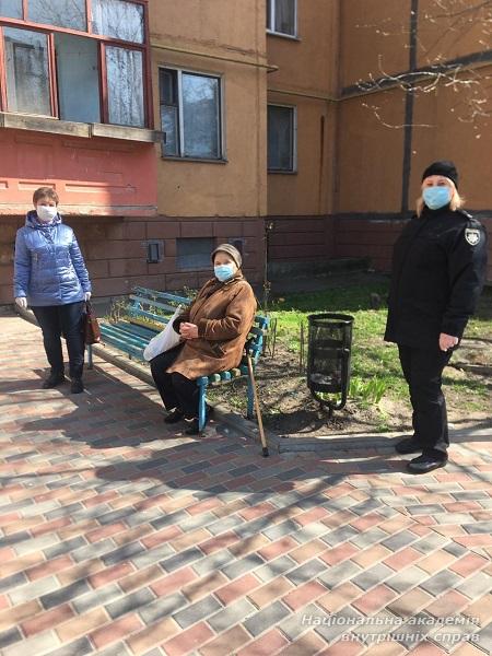 Колектив кафедри кримінального права долучився до волонтерського руху