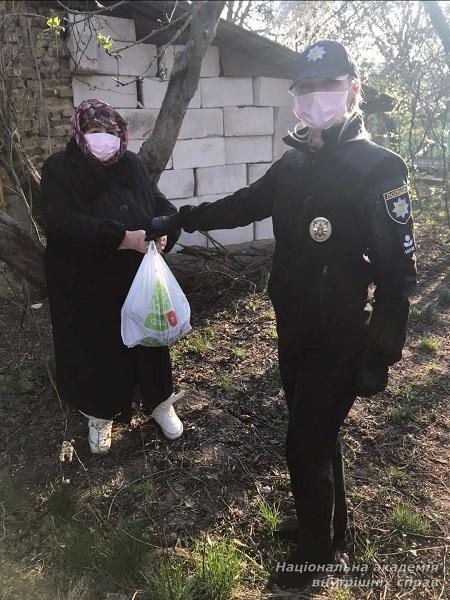 Підтримаймо тих, хто цього потребує!