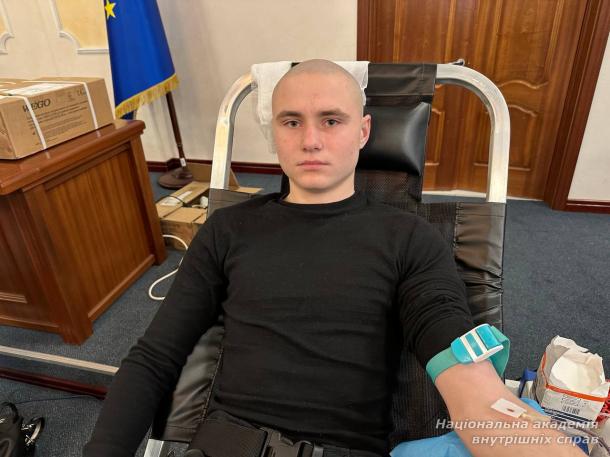 Перемінний склад академії вчергове долучився до здачі крові