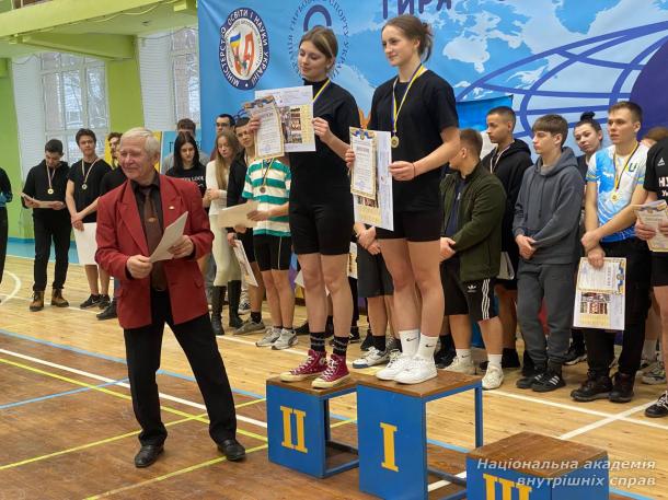 На чемпіонаті столиці з гирьового спорту курсанти академії посіли призові місця