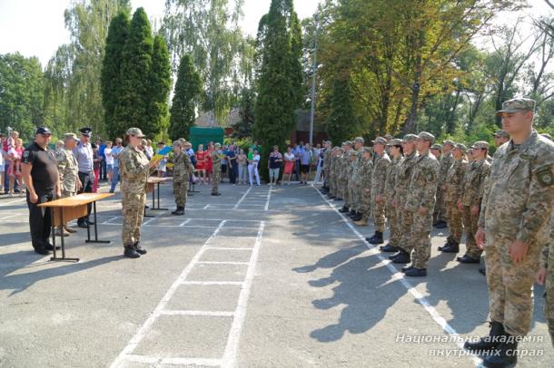 Випускники військової кафедри НАВС присягнули на вірність українському народові (фото, відео)