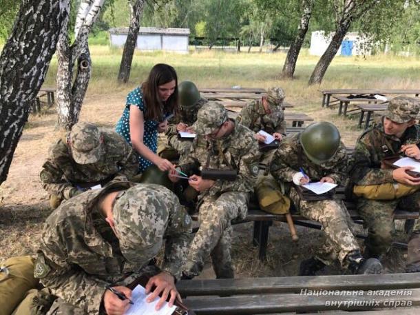Психологічний супровід практичних занять  на кафедрі військової підготовки Фото 1