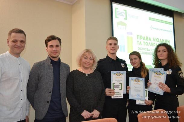 Нагородження найкращих клініцистів-правопросвітників ННІ №1