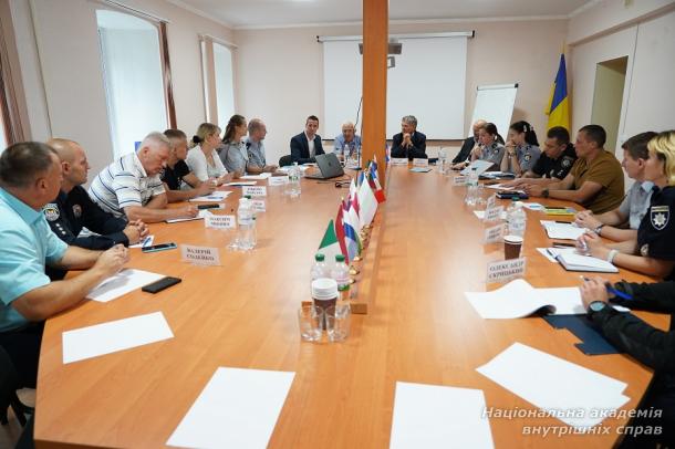 Продовження ознайомлення співробітників Поліції готовності Баварії зі специфікою роботи КЦППП «Академія поліції»