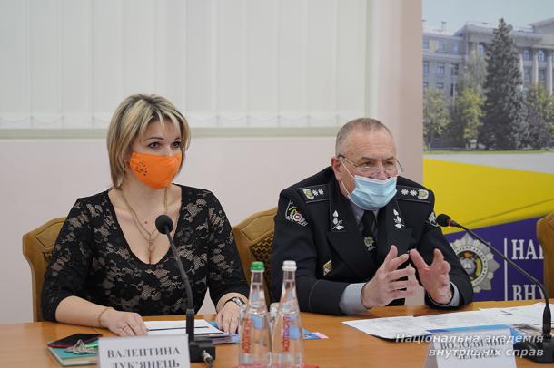 Понад сто учасників долучилися до онлайн круглого столу з нагоди Міжнародного дня жінок і дівчат у науці