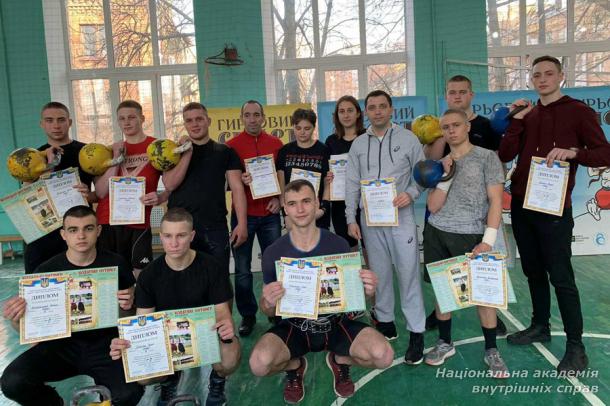 Перемога команди НАВС у відкритому чемпіонаті м. Києва з гирьового спорту