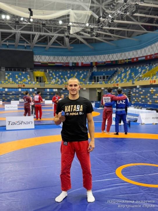 Курсанти академії Олександр Гуляєв та Олег Стратійчук стали призерами чемпіонату світу з греплінгу