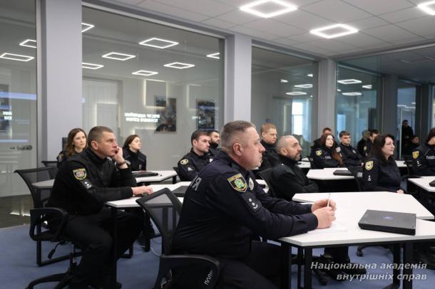 Фокус на захисті дітей у цифровому середовищі: воркшоп Центру кримінальної аналітики