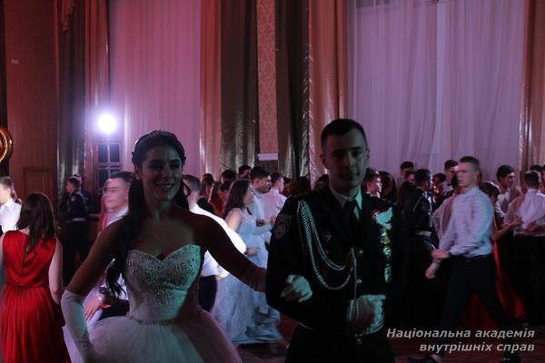 Участь особового складу академії в благодійному балі «З любов’ю в серці»