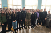 Зустріч з випускником академії в межах військово-патріотичного виховання Фото