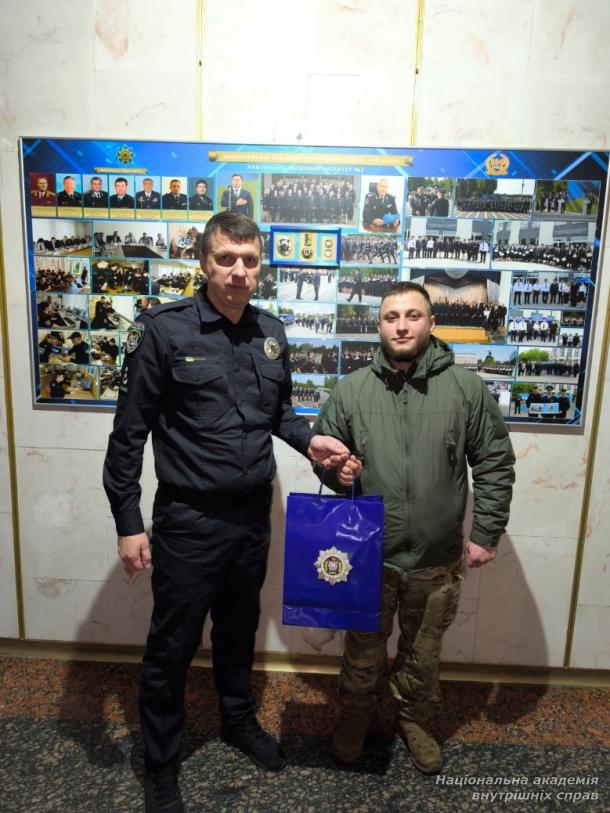 Зустріч з випускником академії в межах військово-патріотичного виховання