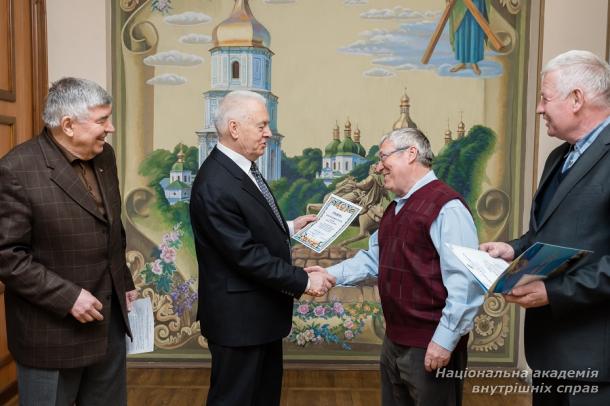 До ювілею Ю.І. Азарова