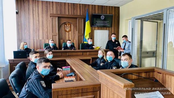 На факультативному занятті за участю практика проаналізували проблематику цивільного позову в кримінальному провадженні 