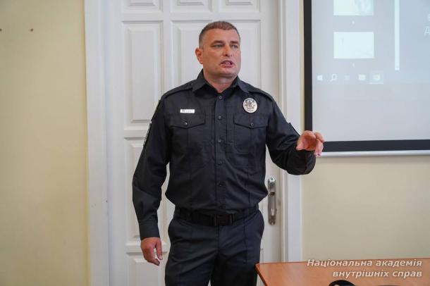 Цифрова експертиза, реагування на інциденти та протидія кіберзагрозам: у НАВС відбулася практико орієнтована лекція для курсантів