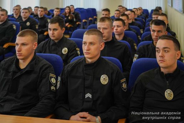 Цифрова експертиза, реагування на інциденти та протидія кіберзагрозам: у НАВС відбулася практико орієнтована лекція для курсантів