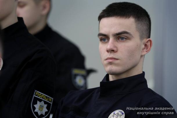 Від огляду місця події до сучасних викликів війни: заступник Голови НПУ Андрій Нєбитов провів лекцію для курсантів НАВС