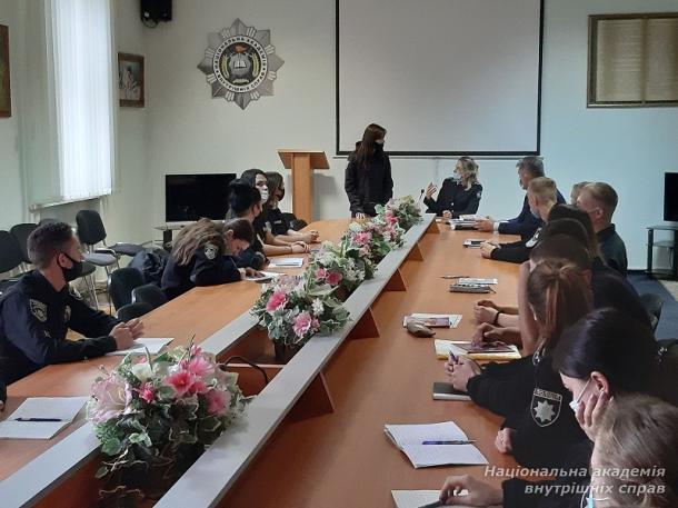 Бінарне заняття: запрошуємо практика поділитися досвідом