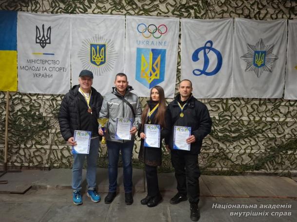 Влучні та непереможні!