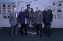 Поздоровлення ветерана НАВС Фото
