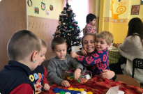 Добро добром красять: вихованці НАВС привітали дітей дитячих будинків із прийдешніми новорічними святами. Фото