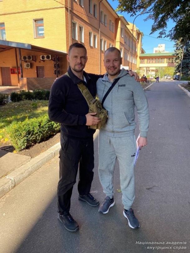 Активісти курсантського самоврядування відвідали поранених бійців